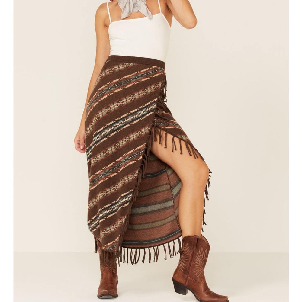 NWT Tasha Polizzi western skirt